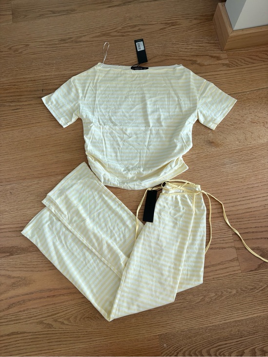 Lioness Tops - Lioness Pale Yellow Striped Short-Sleeve set